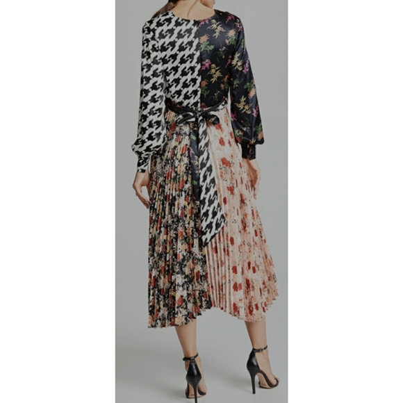 Delfi Collective - Camille Tie Dress - Picture 5 of 8